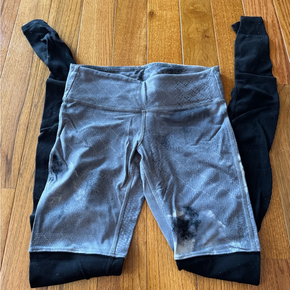 Alo Yoga Medium Goddess Legging - Good condition!